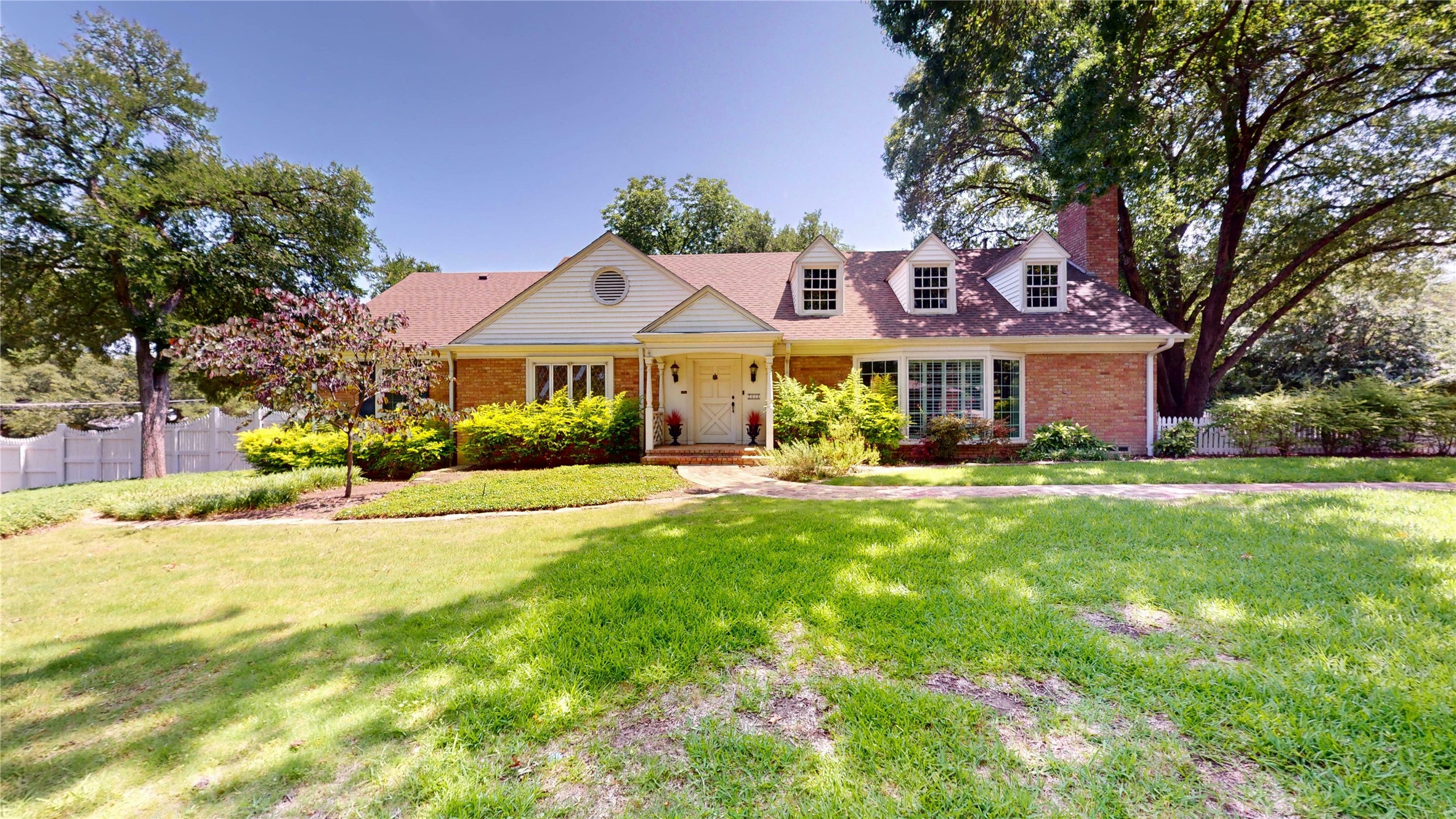7218 S Janmar Drive Dallas TX 75230