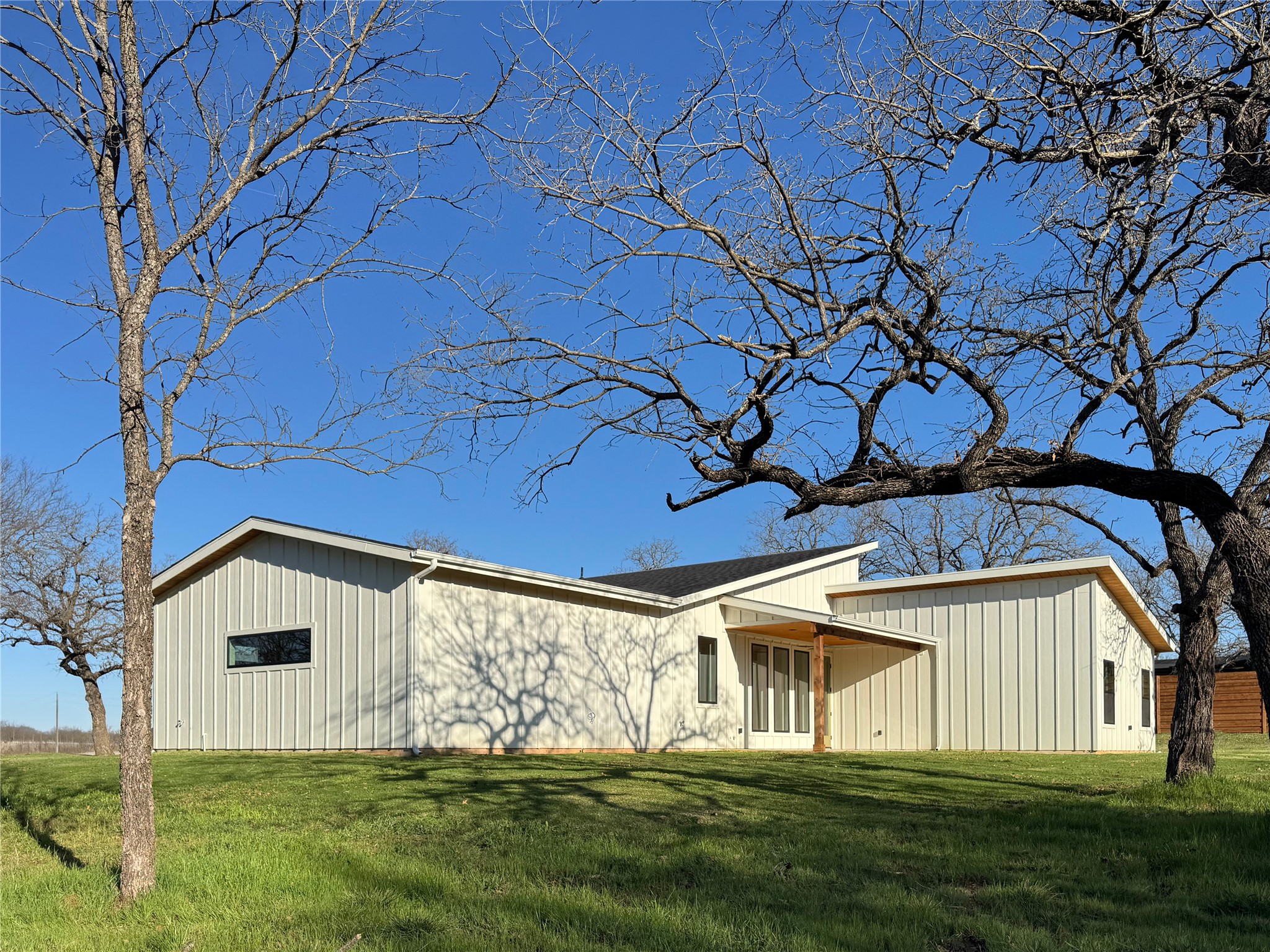 1991 Sunflower Paradise TX 76073