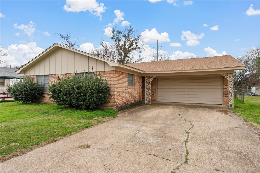 220 Shirley Drive Waco TX 76705