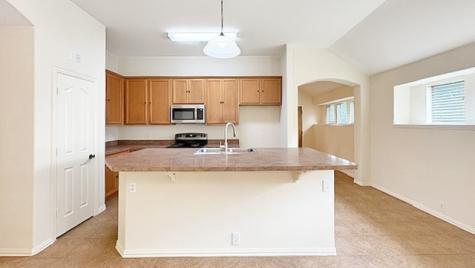 624 Vickie Street Crowley TX 76036