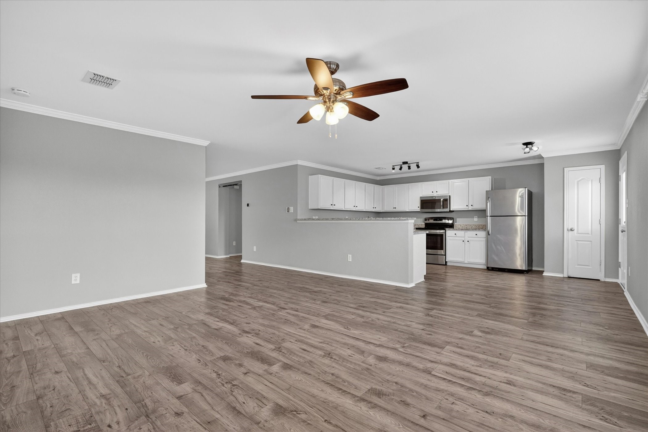 10129 Cougar Trail Fort Worth TX 76108