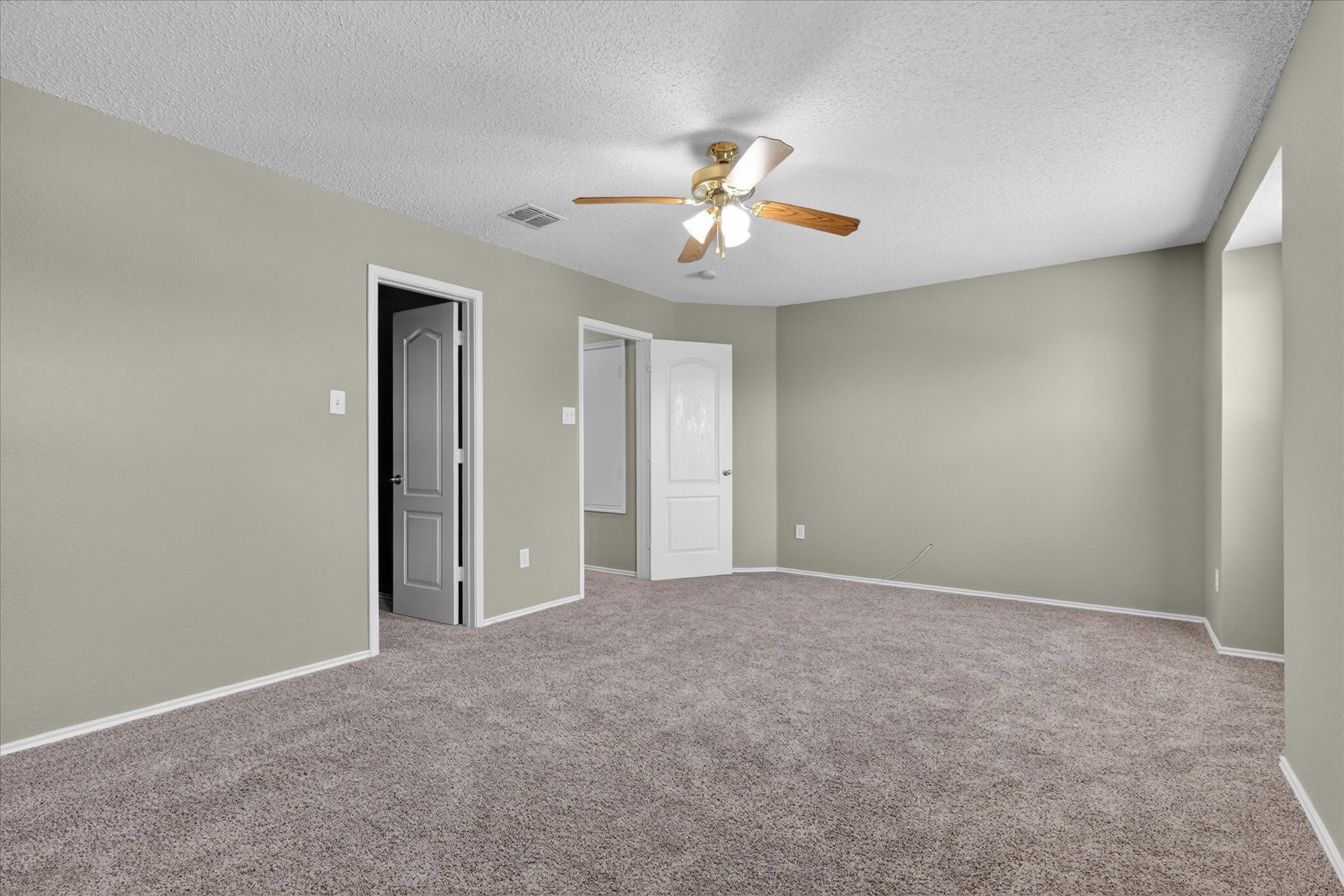 10129 Cougar Trail Fort Worth TX 76108