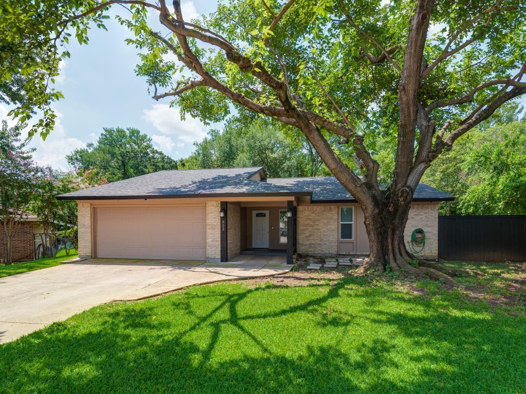 802 Salem Trail Lewisville TX 75067