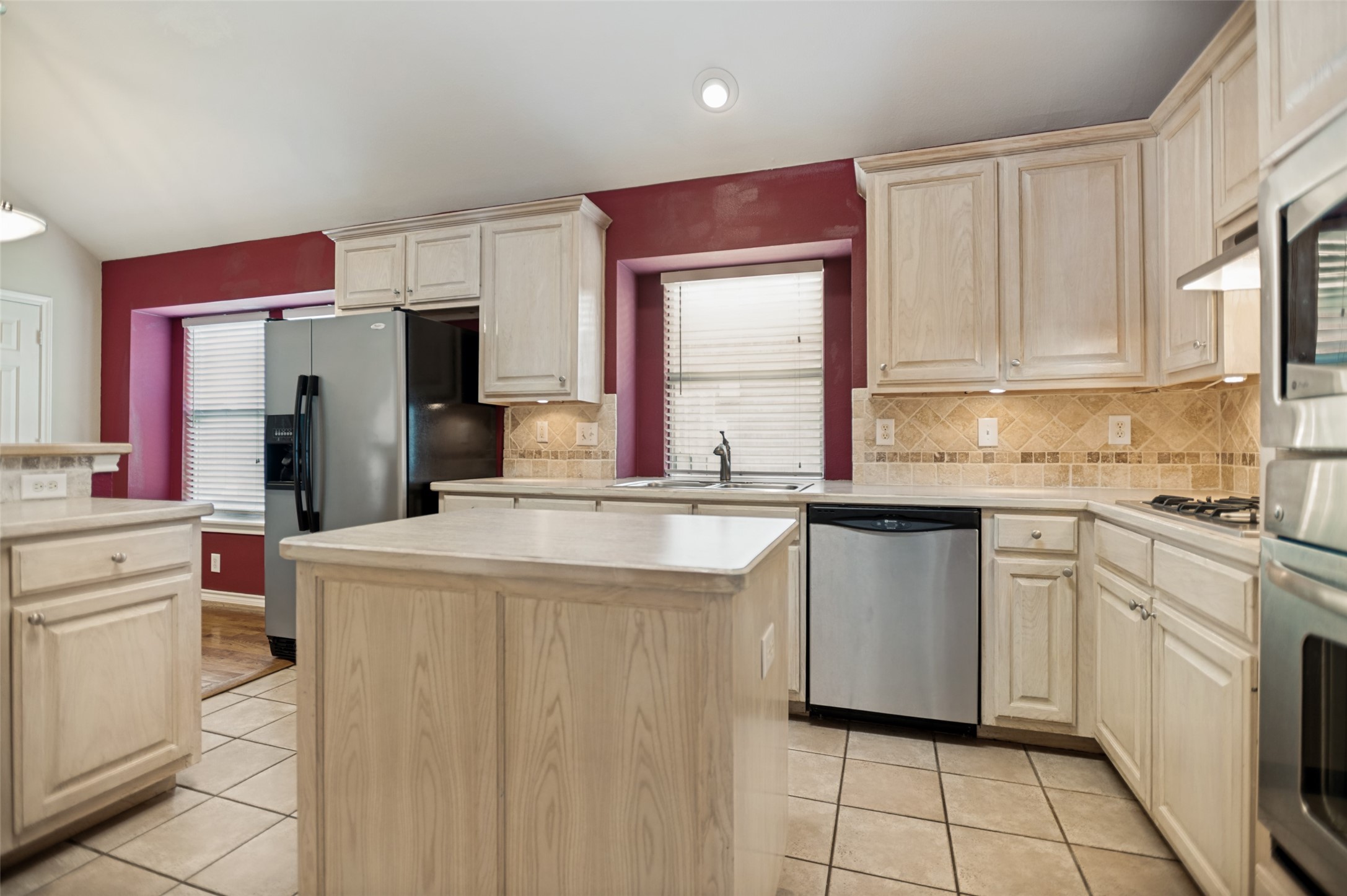 3808 Belton Drive Dallas TX 75287