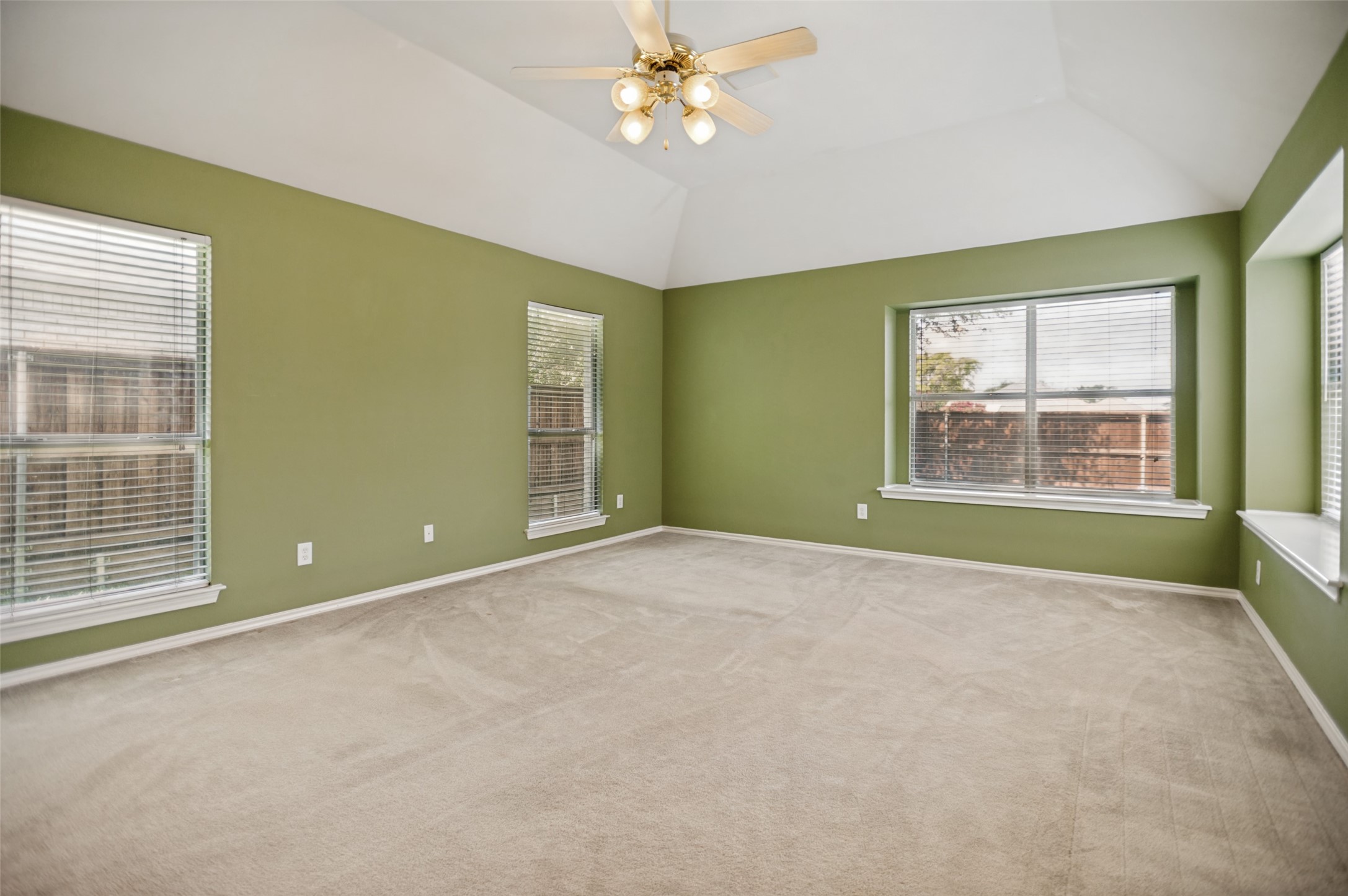3808 Belton Drive Dallas TX 75287