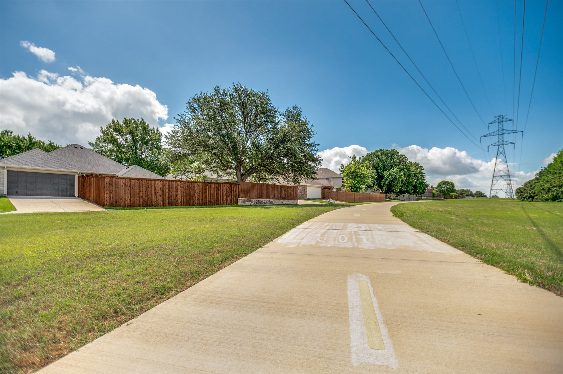 3808 Belton Drive Dallas TX 75287