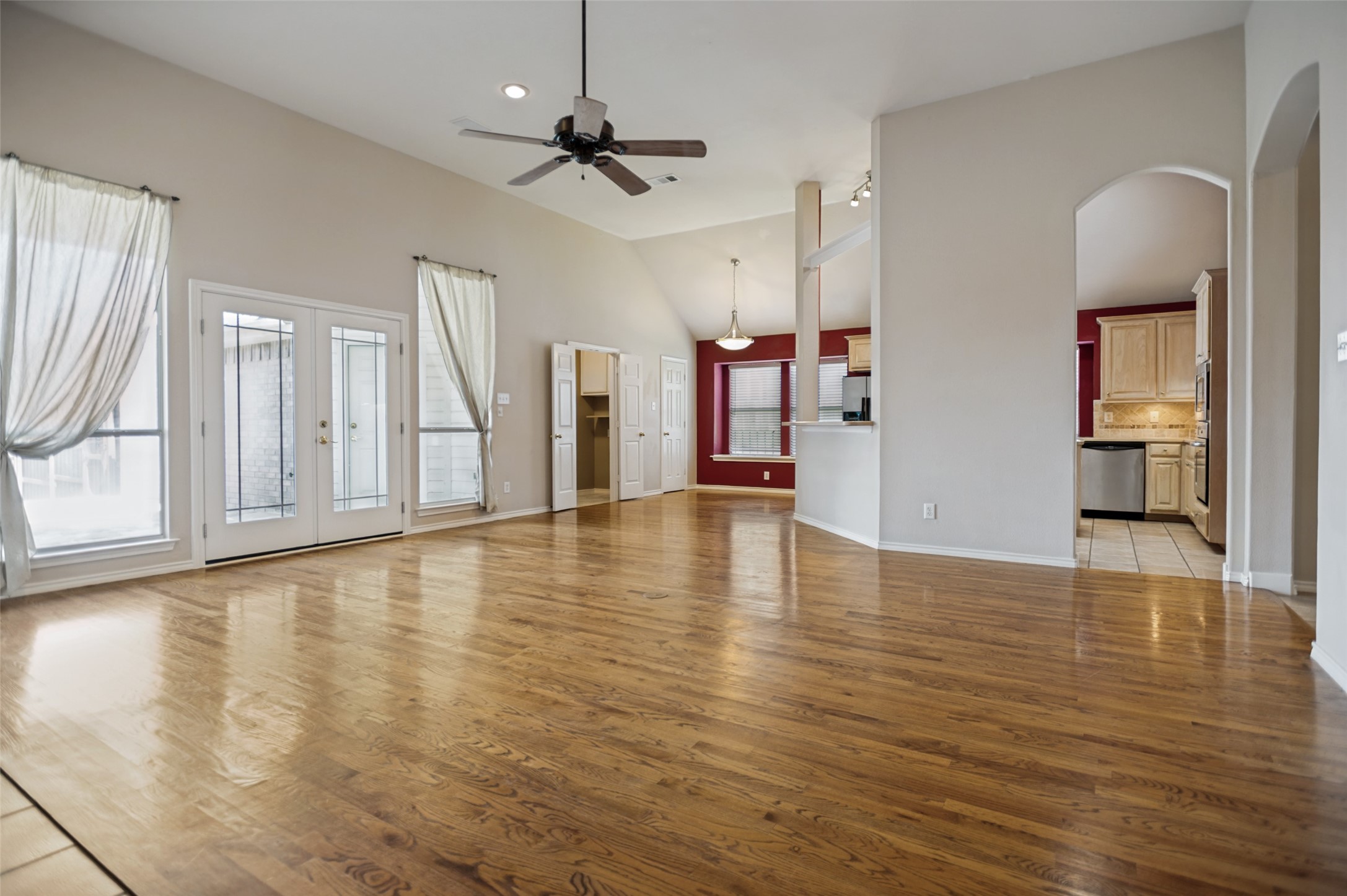 3808 Belton Drive Dallas TX 75287