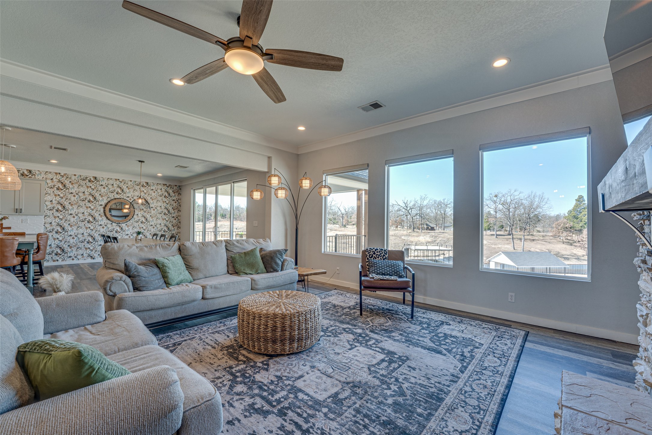 5523 Lakeshore Court Log Cabin TX 75148