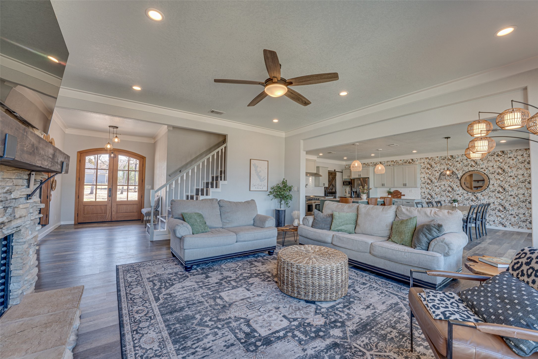 5523 Lakeshore Court Log Cabin TX 75148