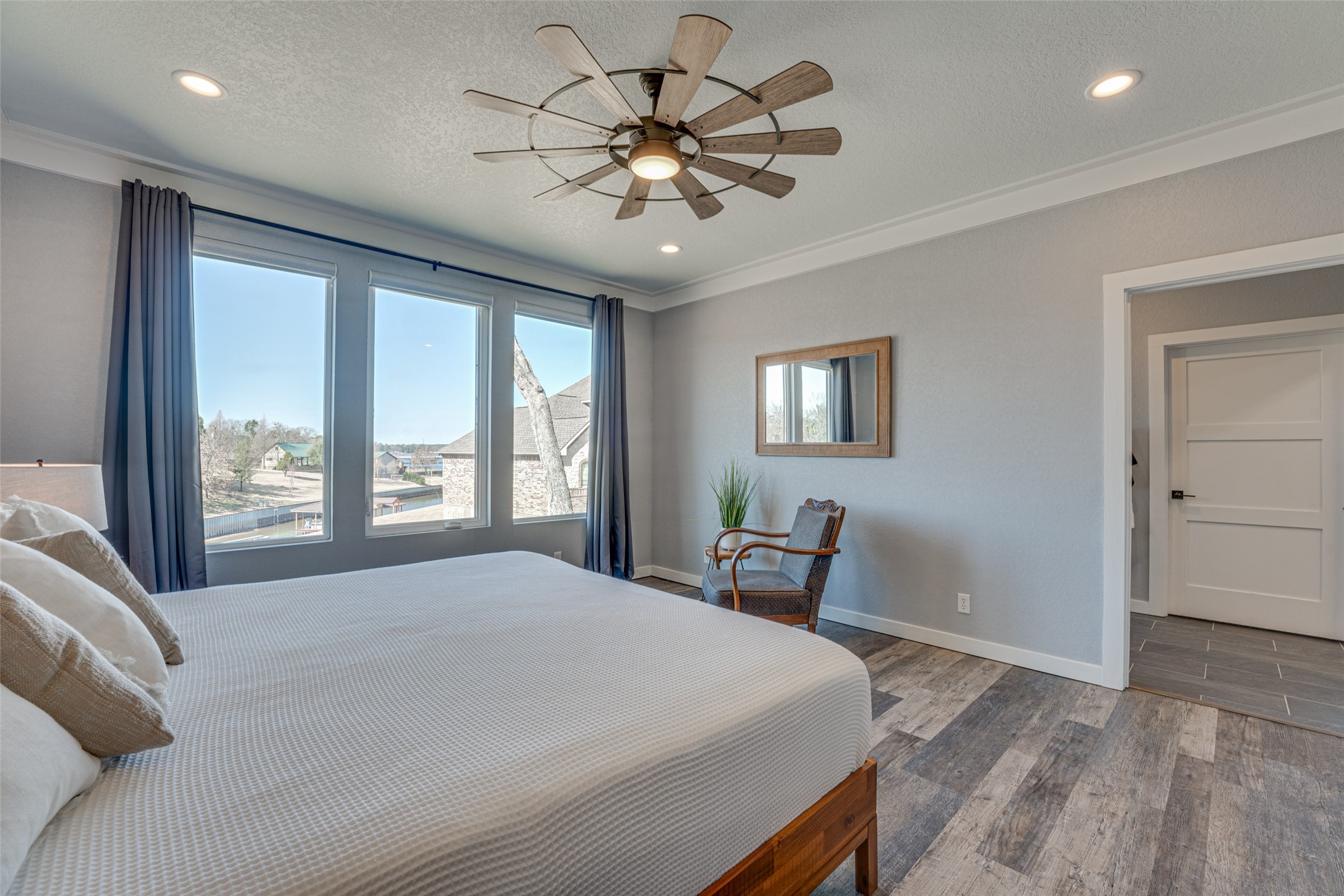 5523 Lakeshore Court Log Cabin TX 75148