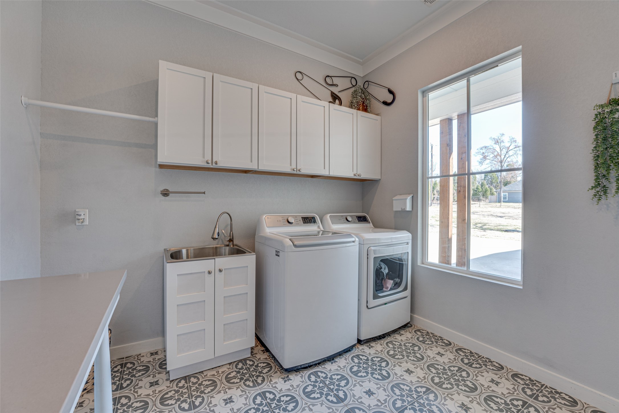 5523 Lakeshore Court Log Cabin TX 75148