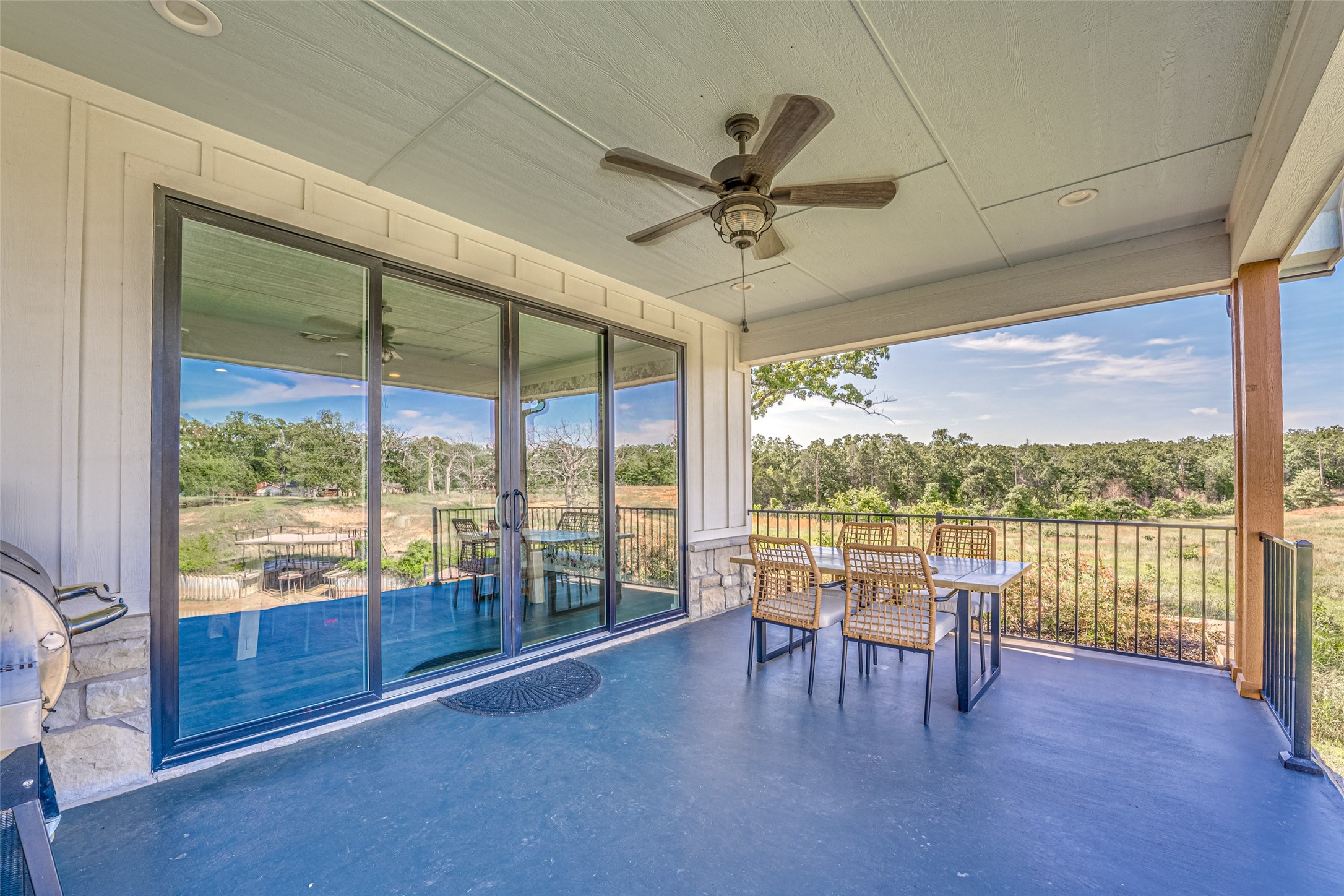 5523 Lakeshore Court Log Cabin TX 75148