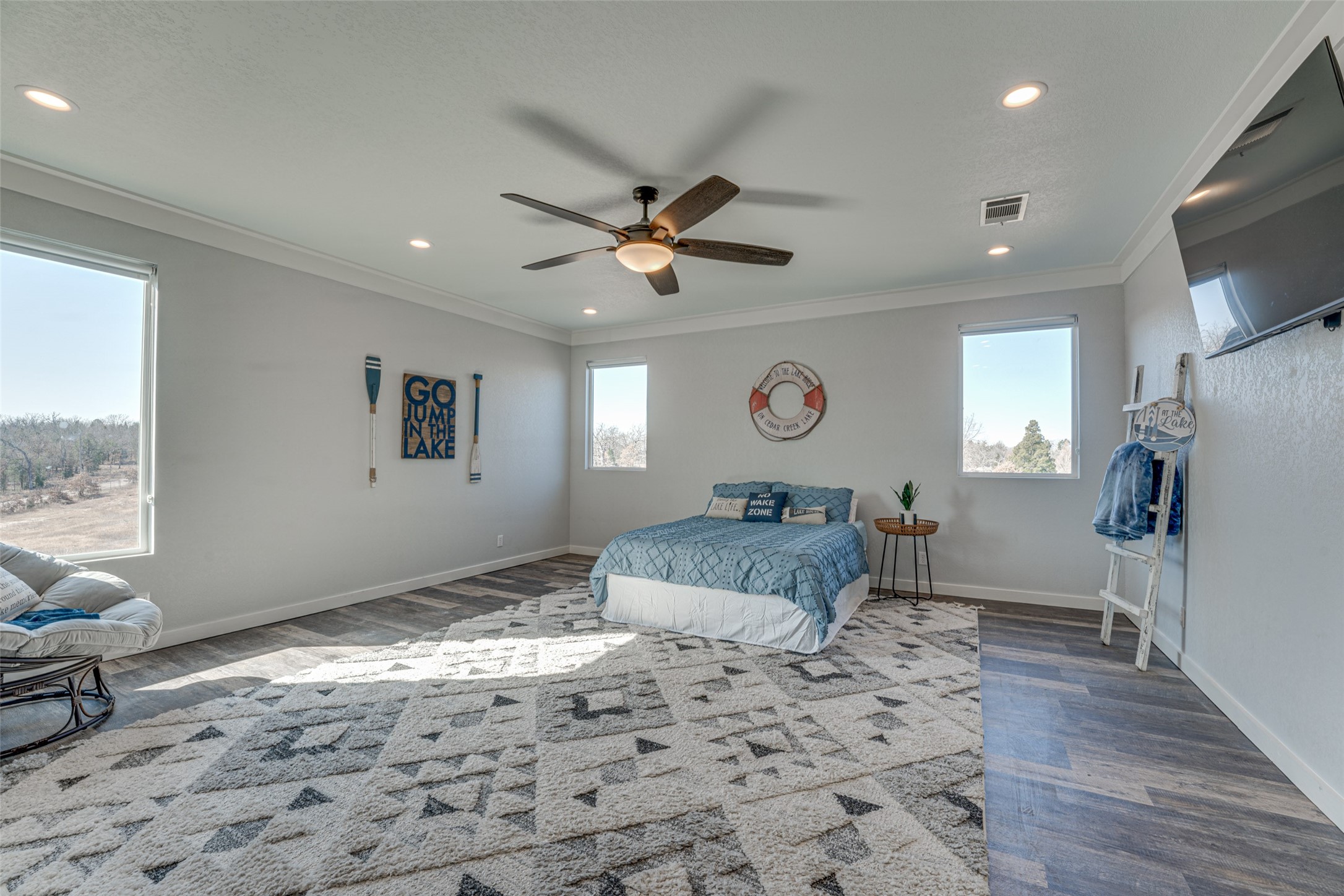 5523 Lakeshore Court Log Cabin TX 75148