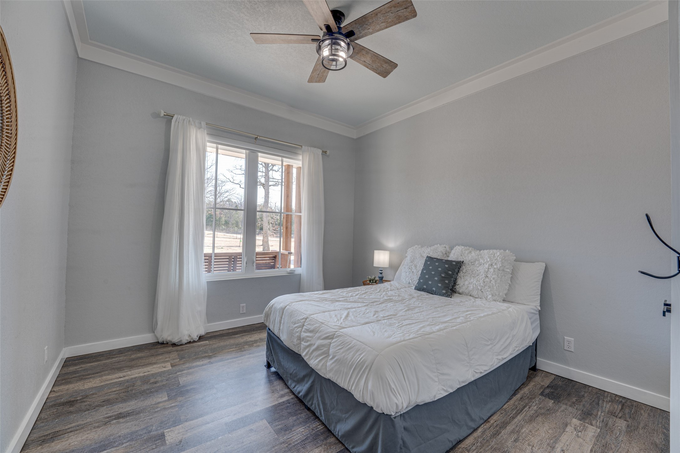 5523 Lakeshore Court Log Cabin TX 75148