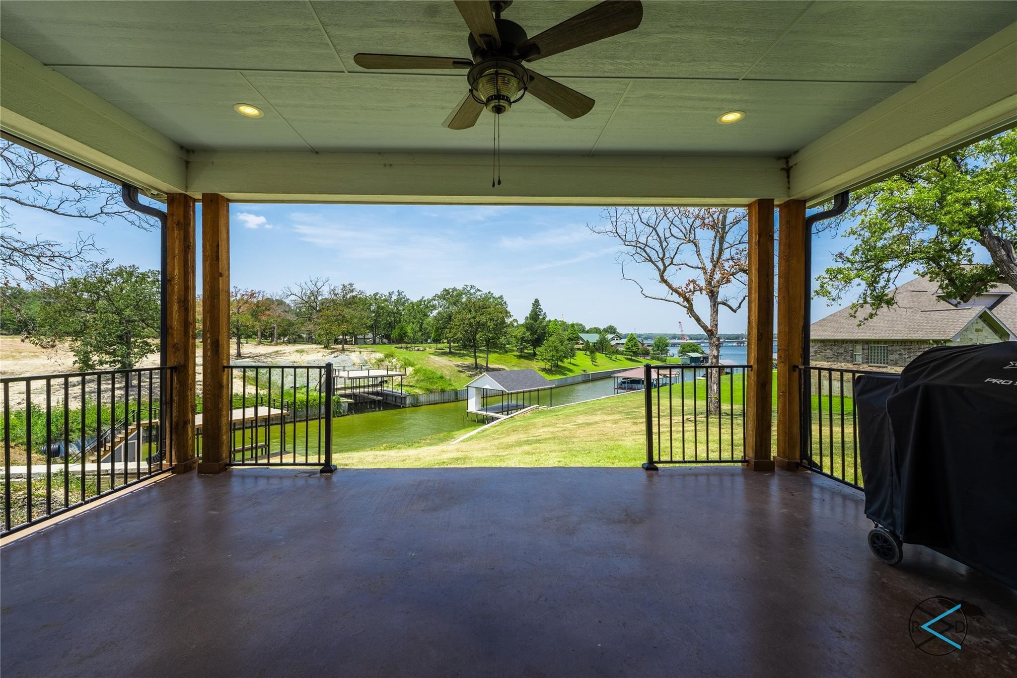 5523 Lakeshore Court Log Cabin TX 75148