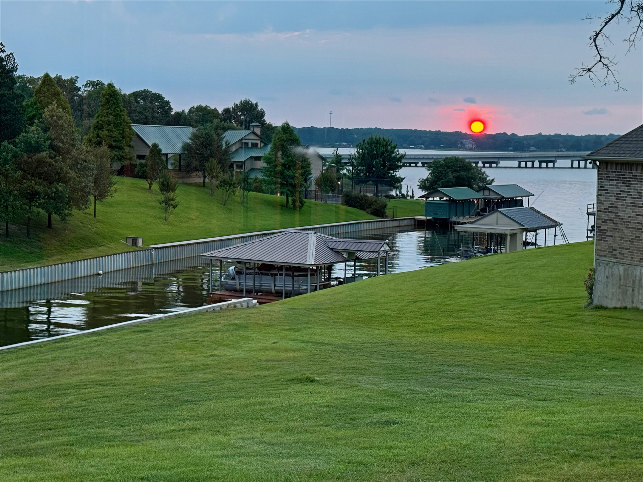 5523 Lakeshore Court Log Cabin TX 75148