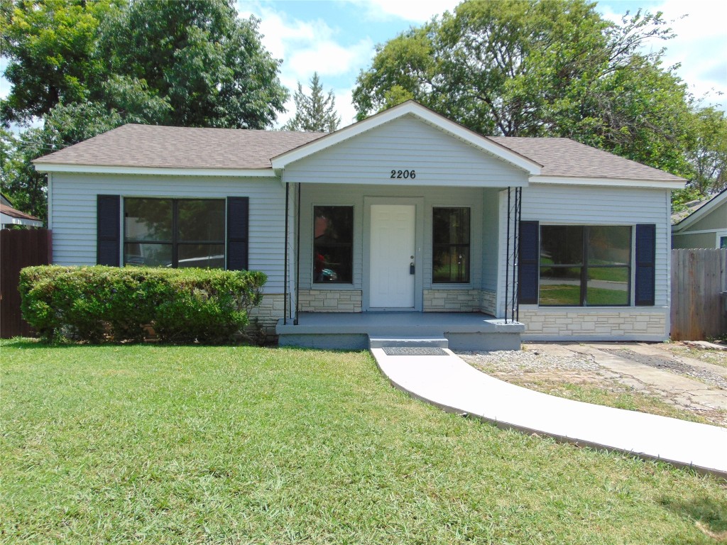 2206 Hudspeth Avenue Dallas TX 75216