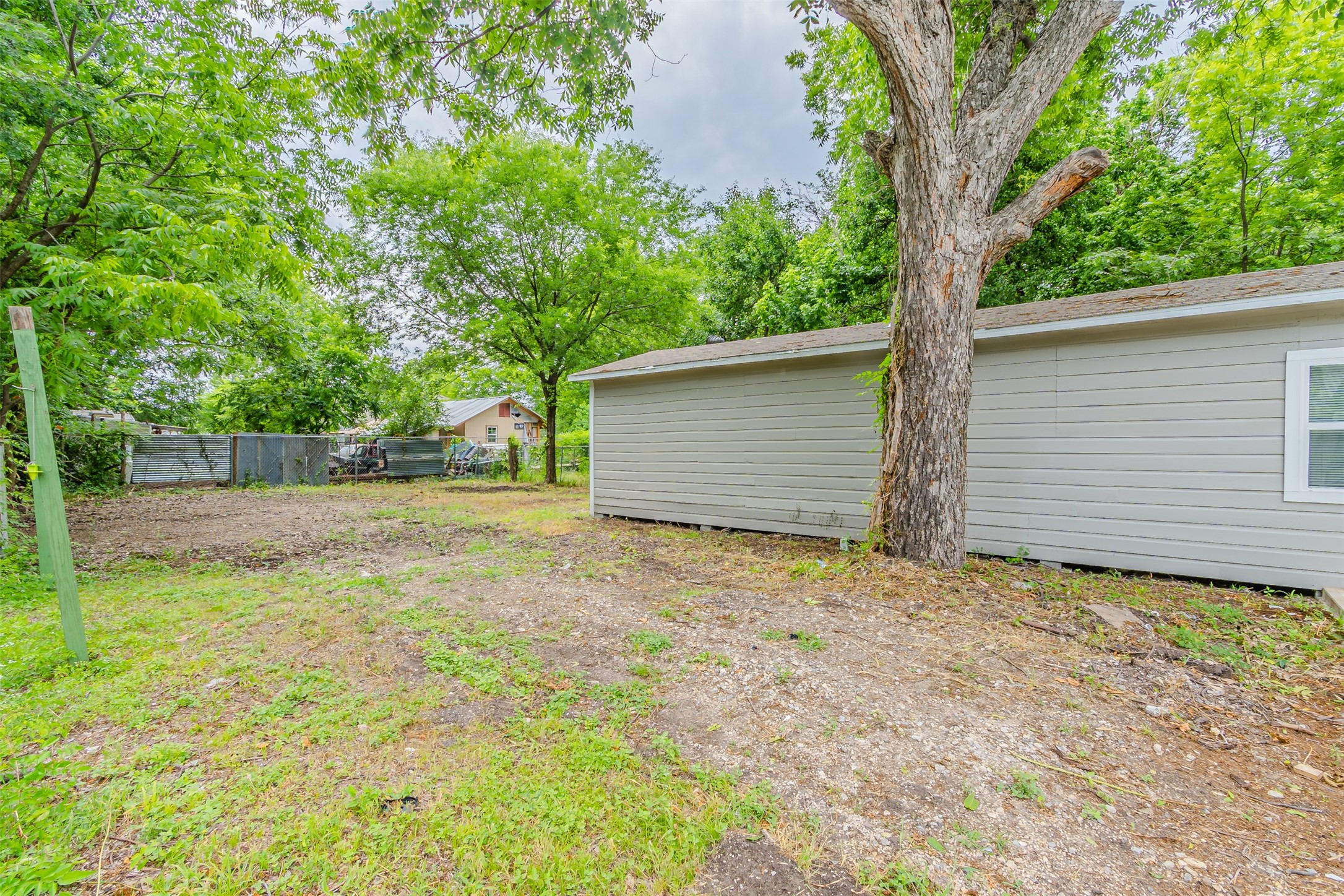 808 N Montgomery Street Sherman TX 75090