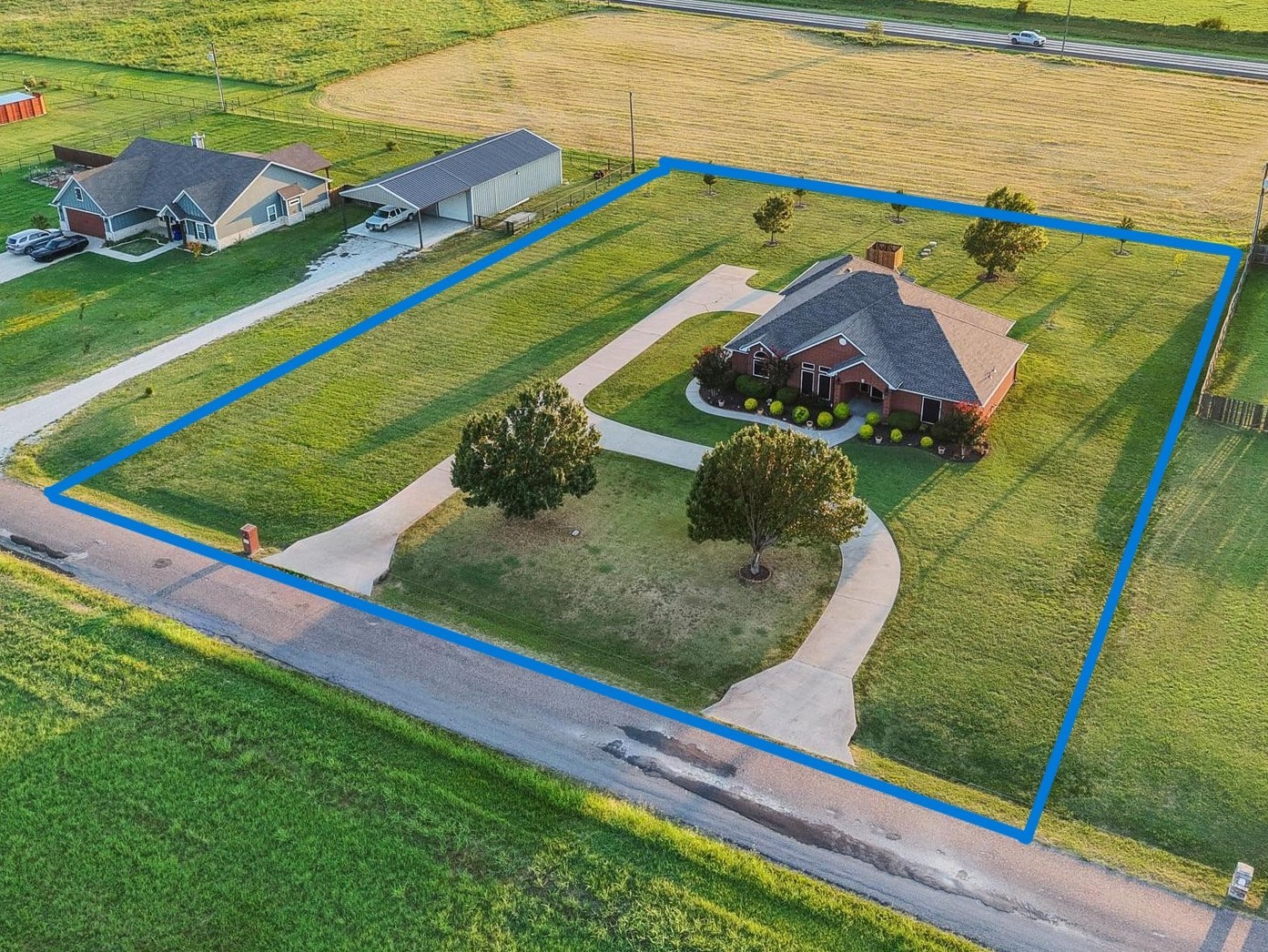 5025 Old Town Road Whitesboro TX 76273