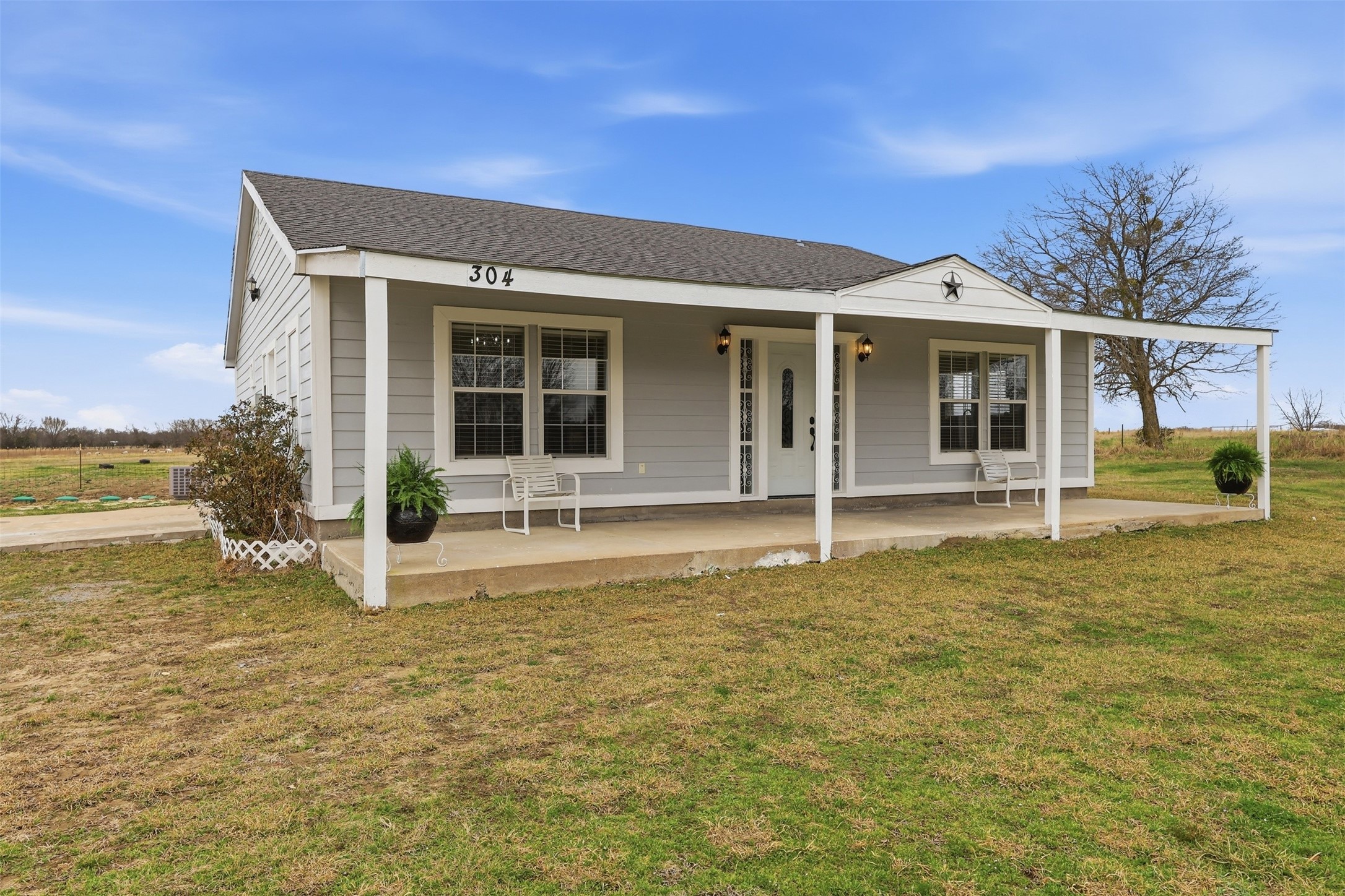304 County Road 2260 Greenville TX 75402
