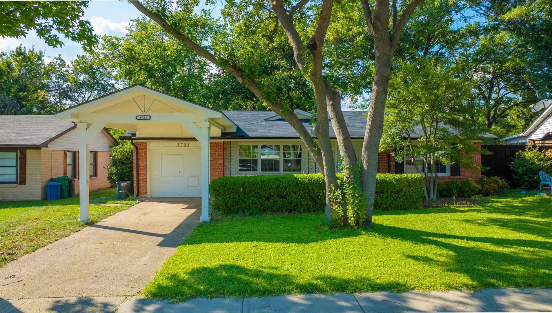 3721 Nabholtz Lane Mesquite TX 75150