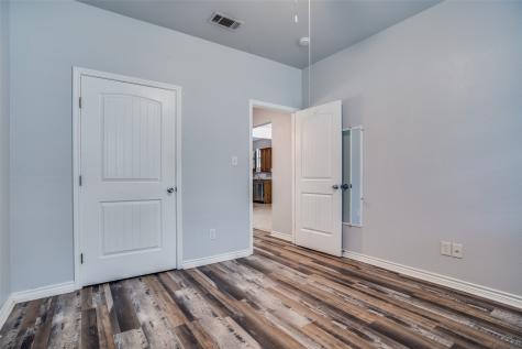 1503 Cherry Street Gainesville TX 76240