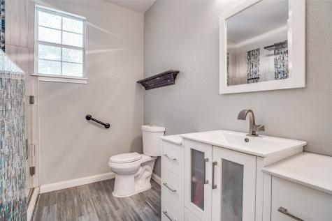 1503 Cherry Street Gainesville TX 76240