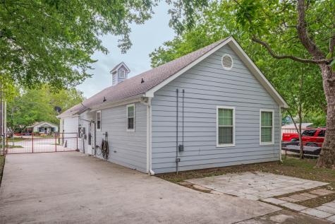 1503 Cherry Street Gainesville TX 76240