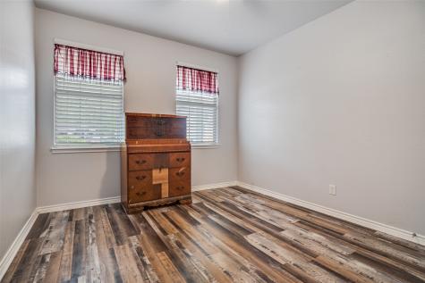 1503 Cherry Street Gainesville TX 76240
