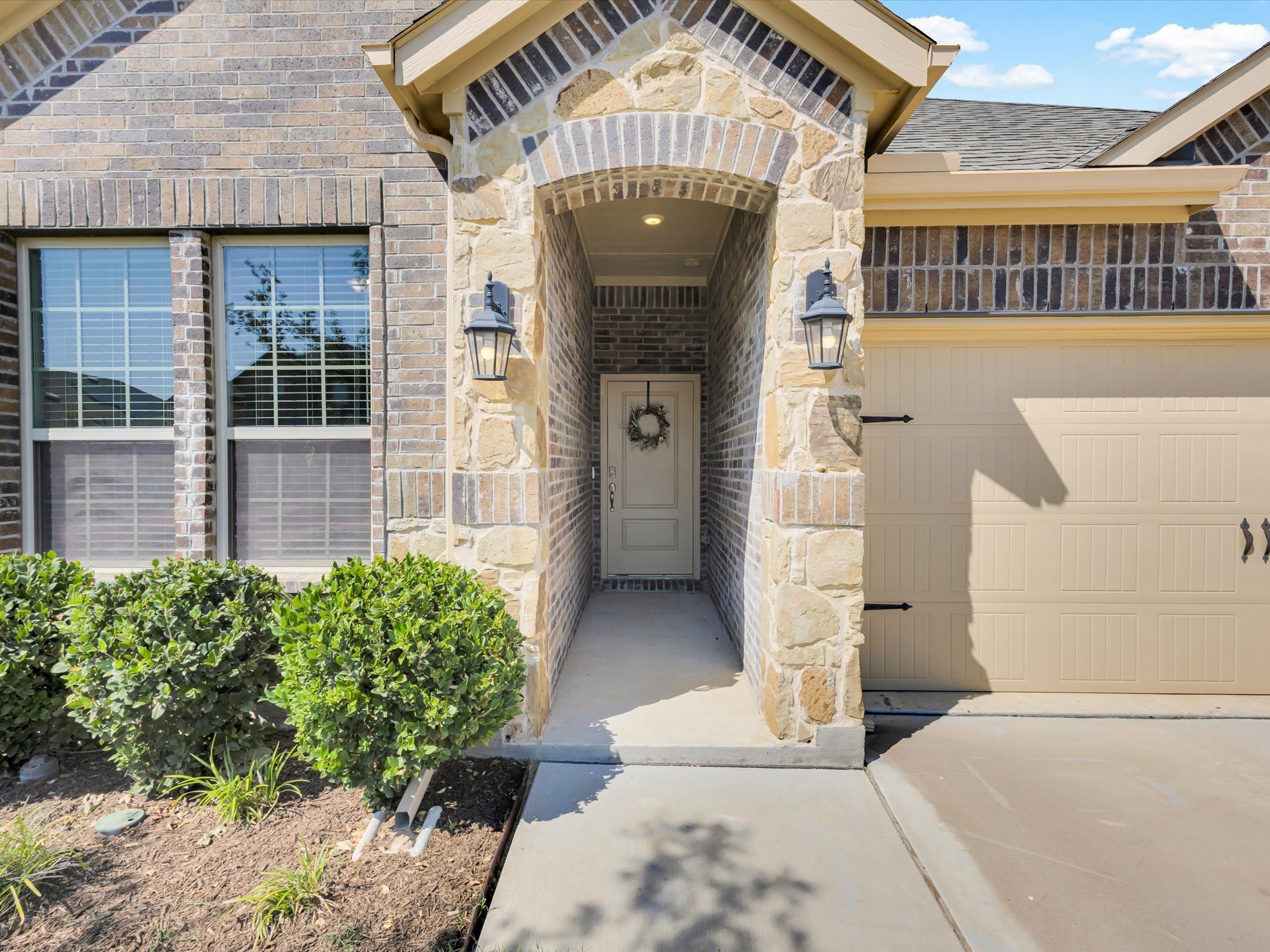 10925 Canyon Mine Drive Aubrey TX 76227