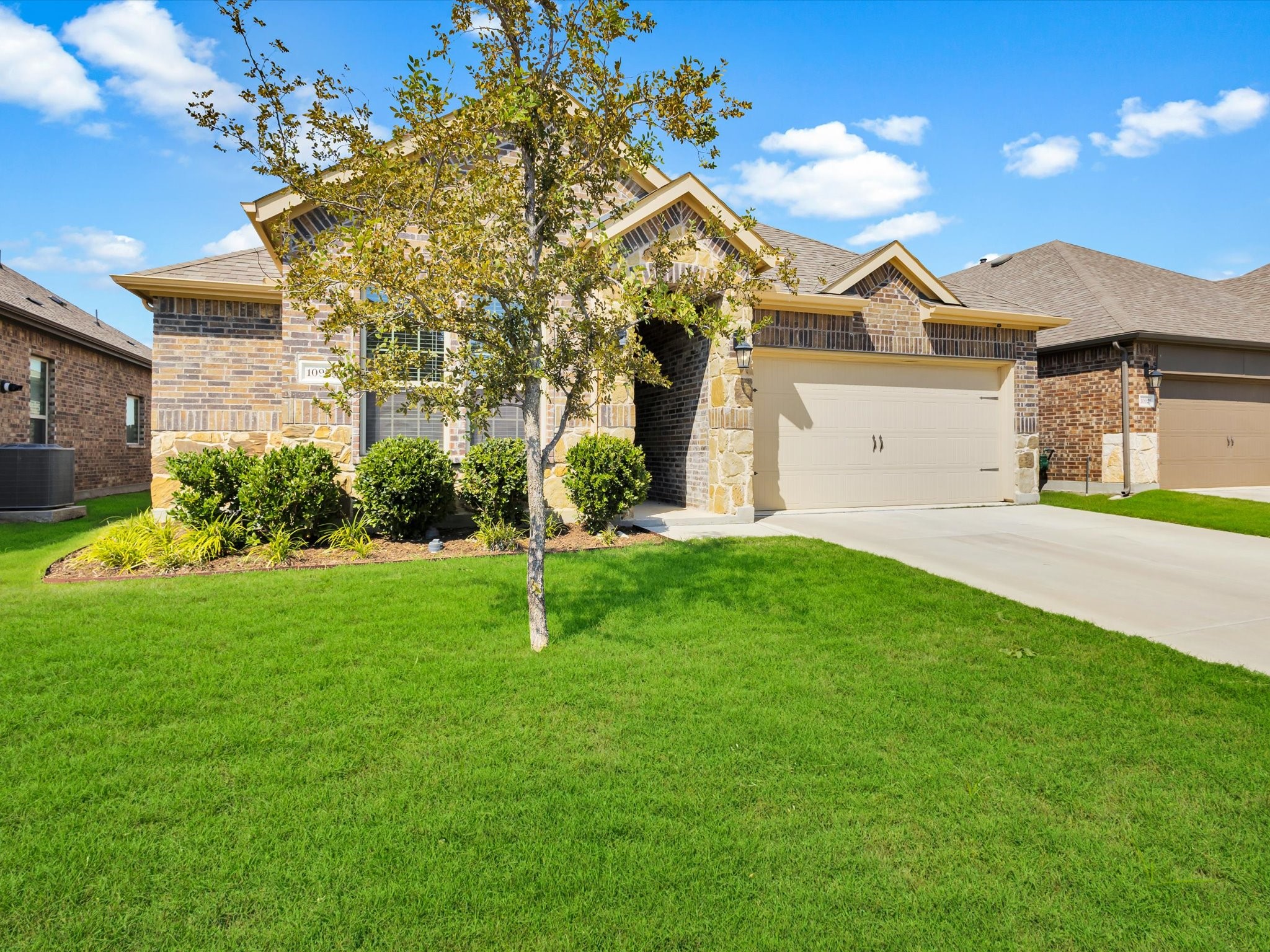 10925 Canyon Mine Drive Aubrey TX 76227