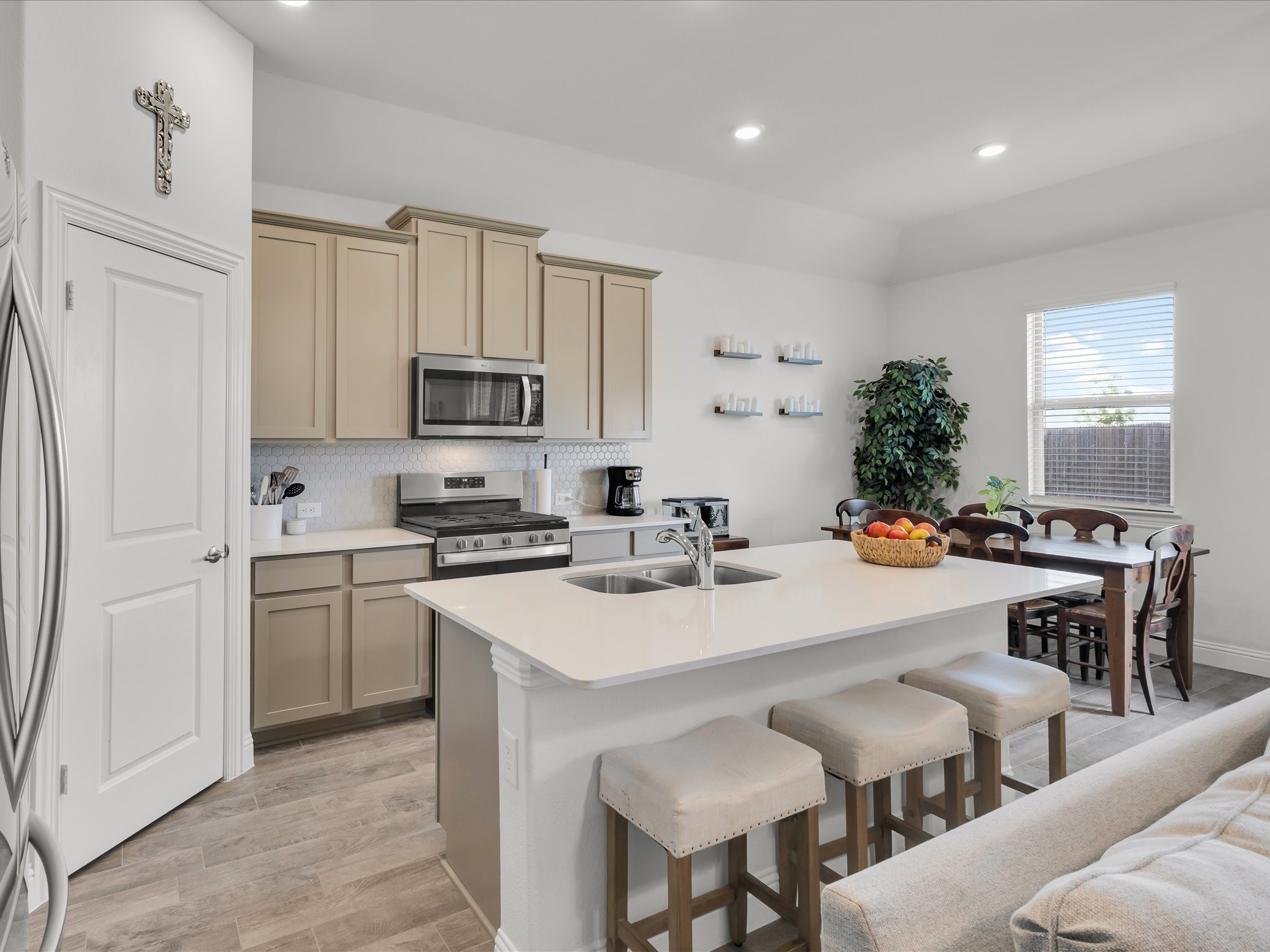 10925 Canyon Mine Drive Aubrey TX 76227