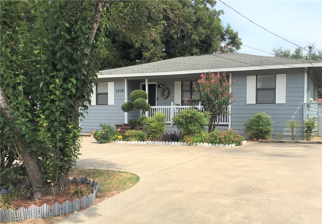 1816 Bagby Avenue Waco TX 76706