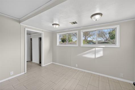 2116 Marilyn Lane Arlington TX 76010