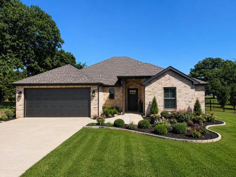 108 Kiowa Drive W Lake Kiowa TX 76240