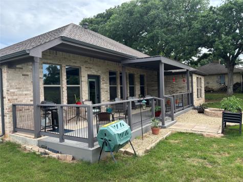 108 Kiowa Drive W Lake Kiowa TX 76240