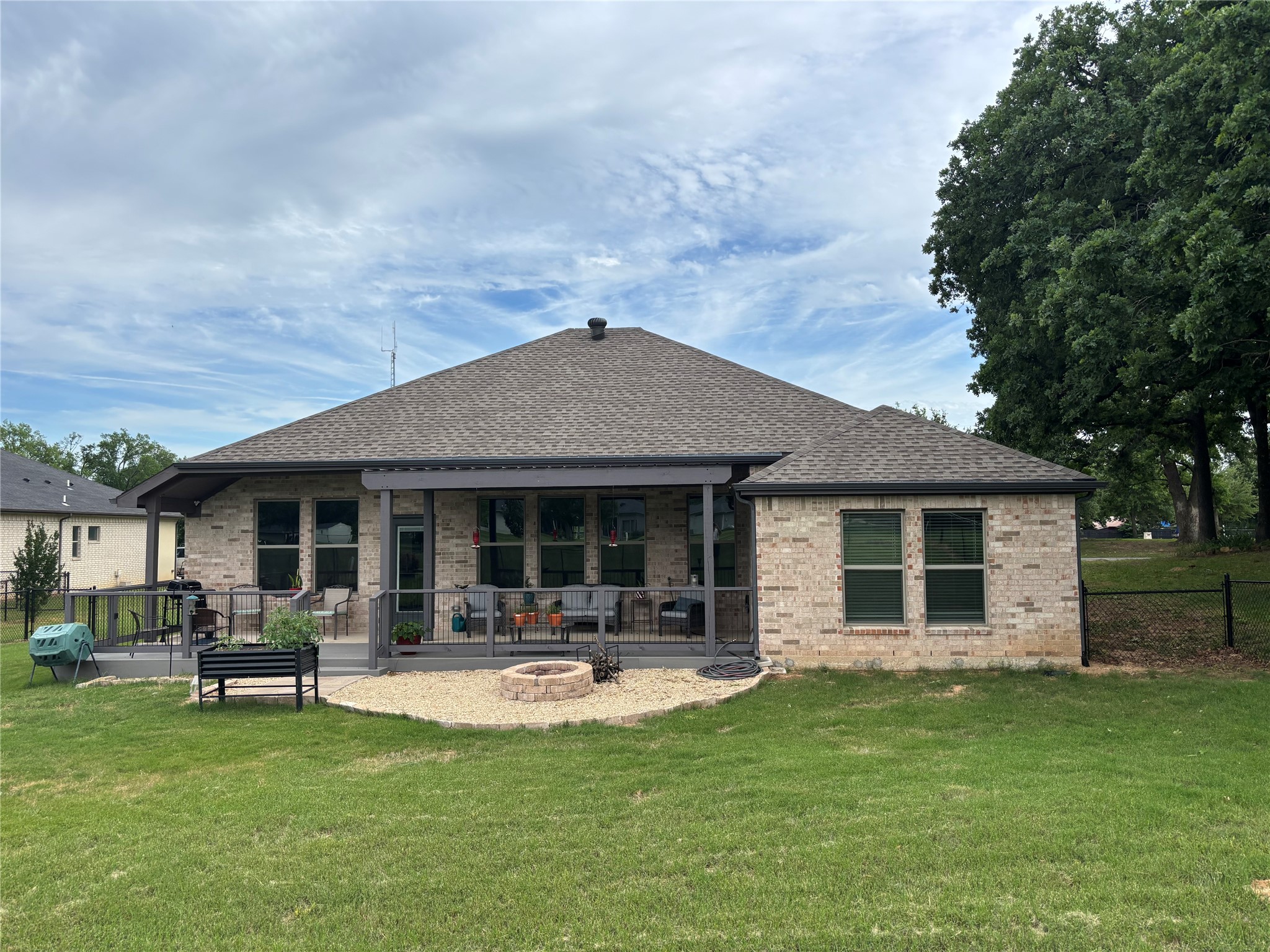 108 Kiowa Drive W Lake Kiowa TX 76240