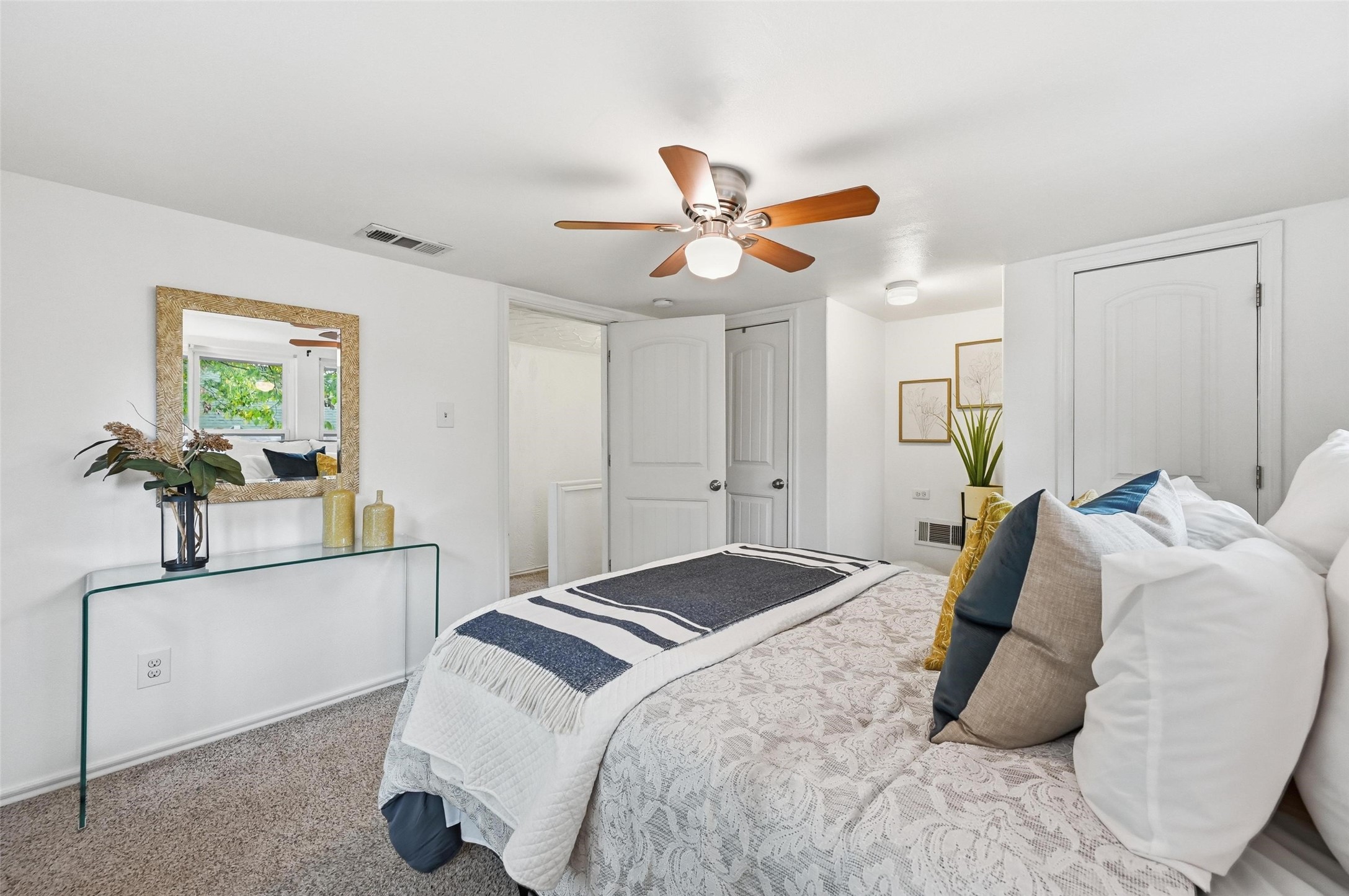 3816 Calmont Avenue Fort Worth TX 76107
