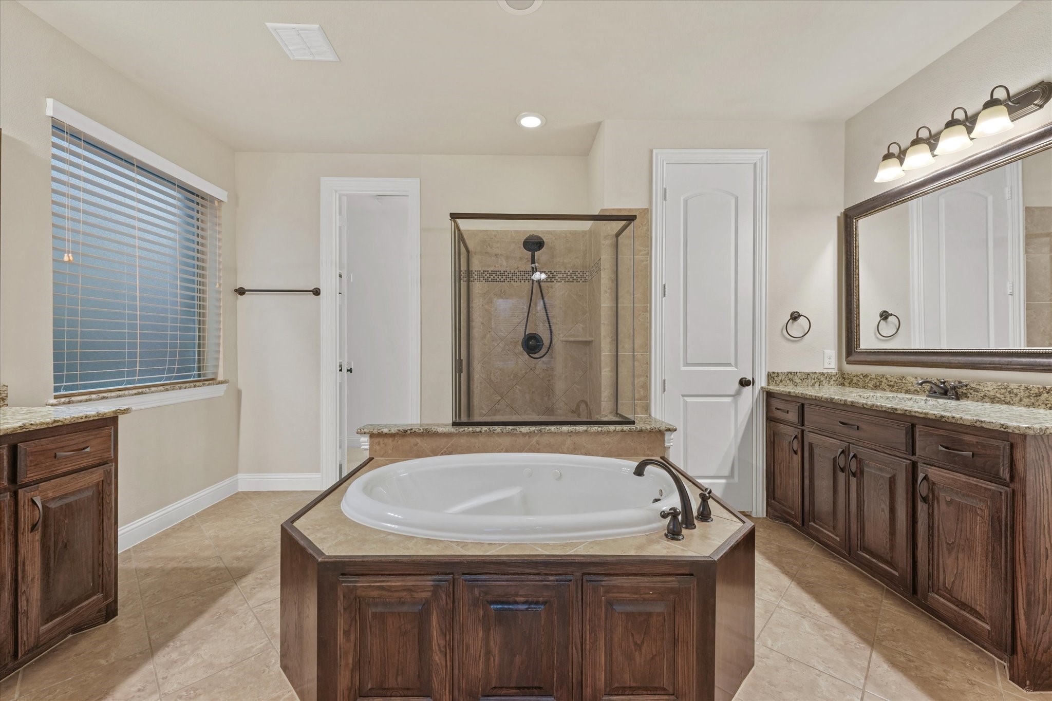 3605 Bankside The Colony TX 75056