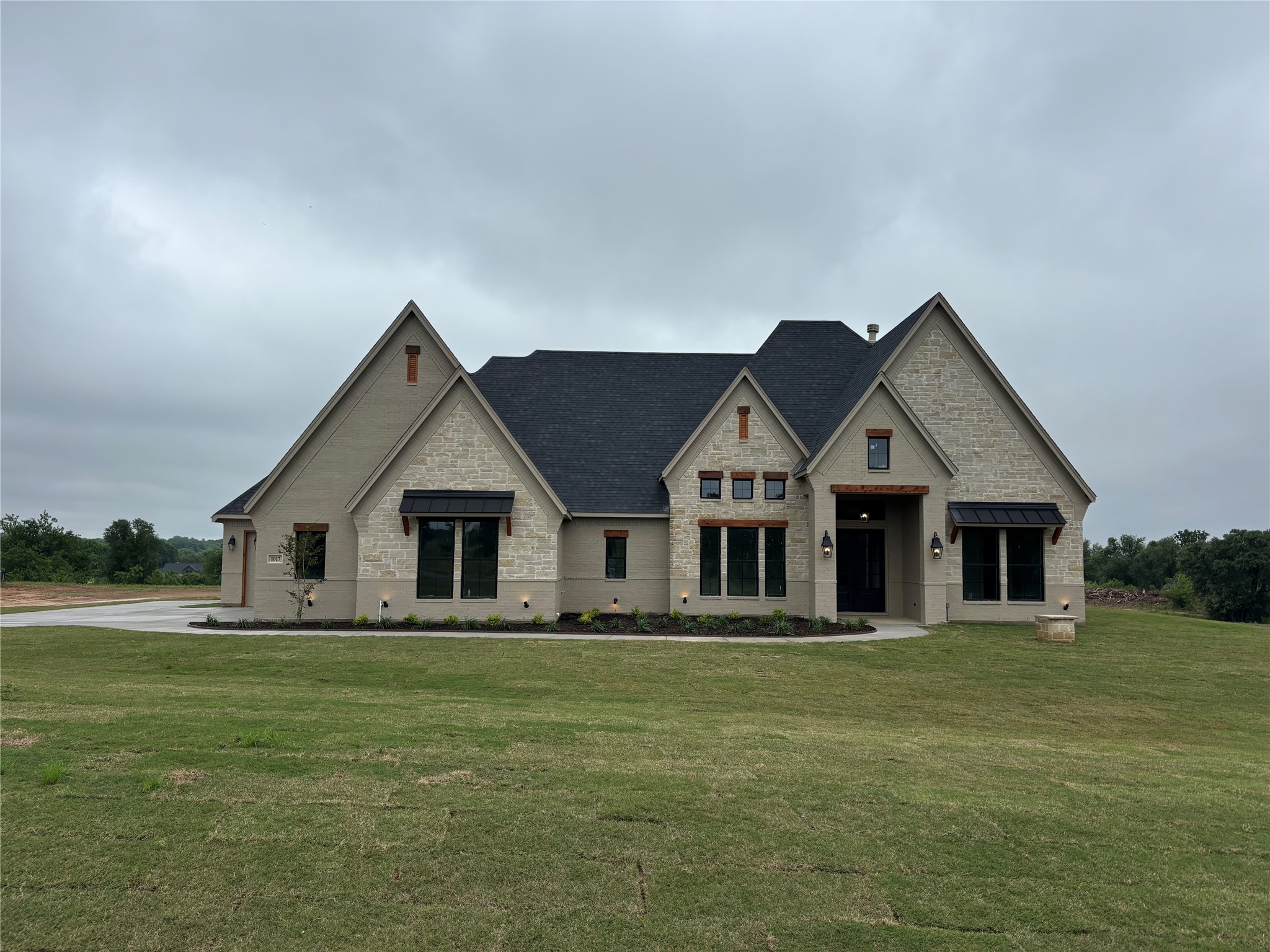 1017 Old Oaks Court Weatherford TX 76087