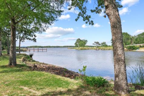 7406 Lakeview Drive Bonham TX 75418