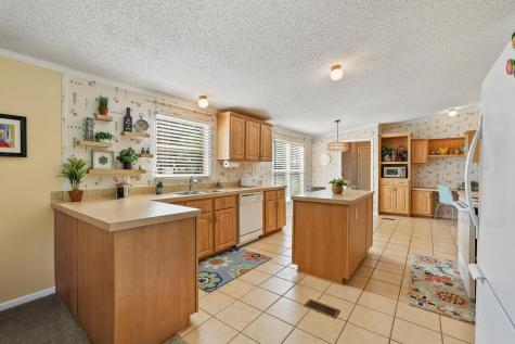 7406 Lakeview Drive Bonham TX 75418