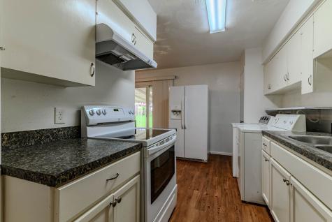 3213 Thames Street Irving TX 75062