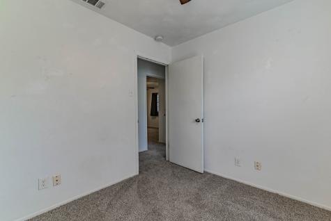 3213 Thames Street Irving TX 75062