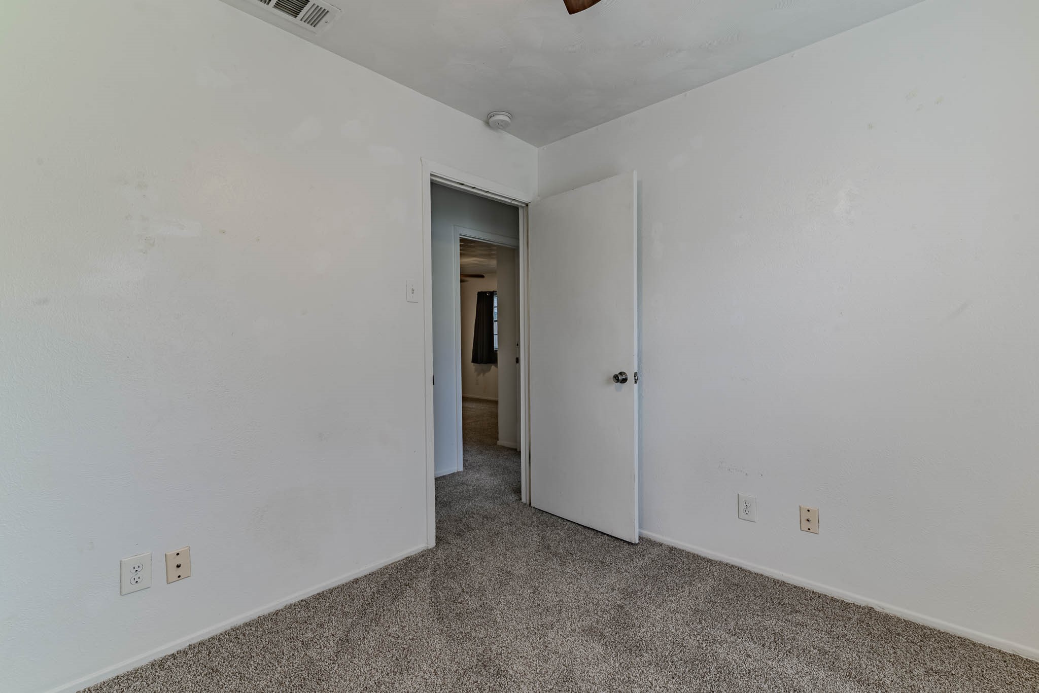 3213 Thames Street Irving TX 75062
