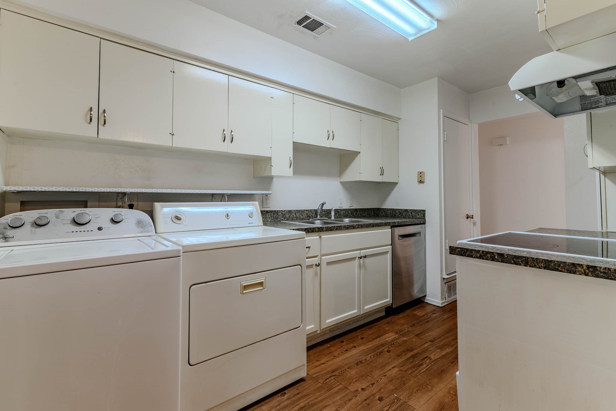 3213 Thames Street Irving TX 75062