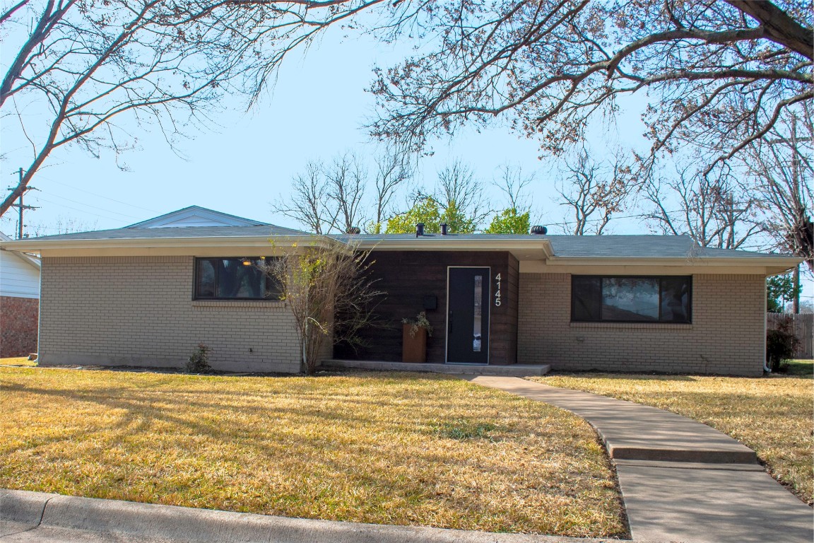 4145 Whitfield Avenue Fort Worth TX 76109
