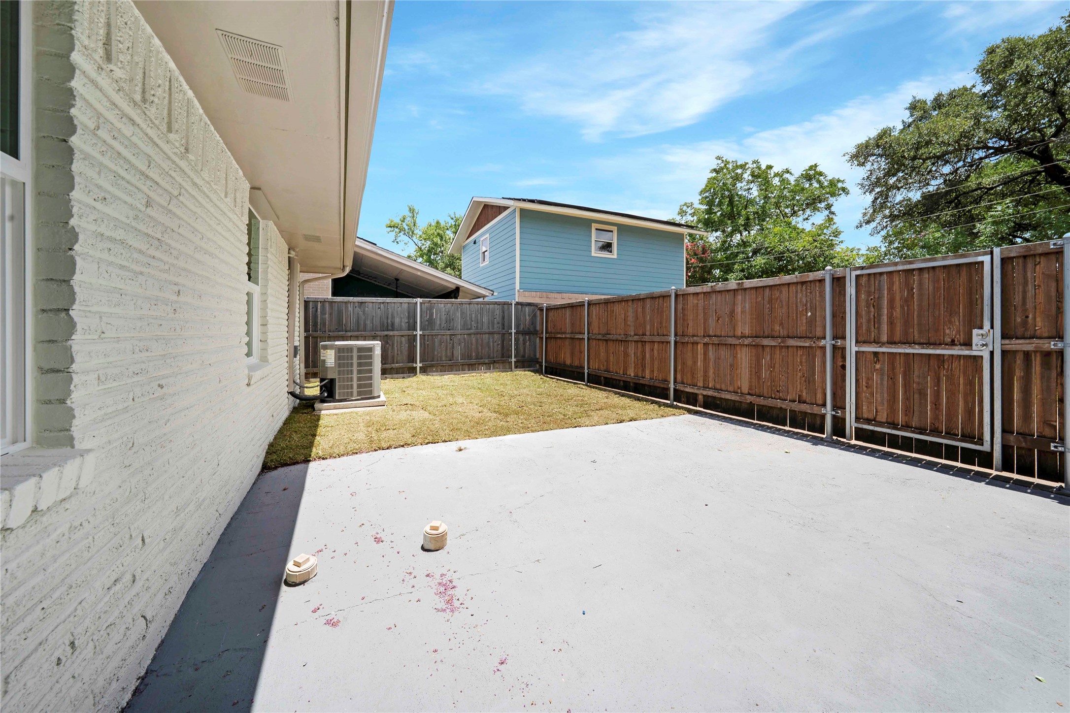 10416 Church Road Dallas TX 75238