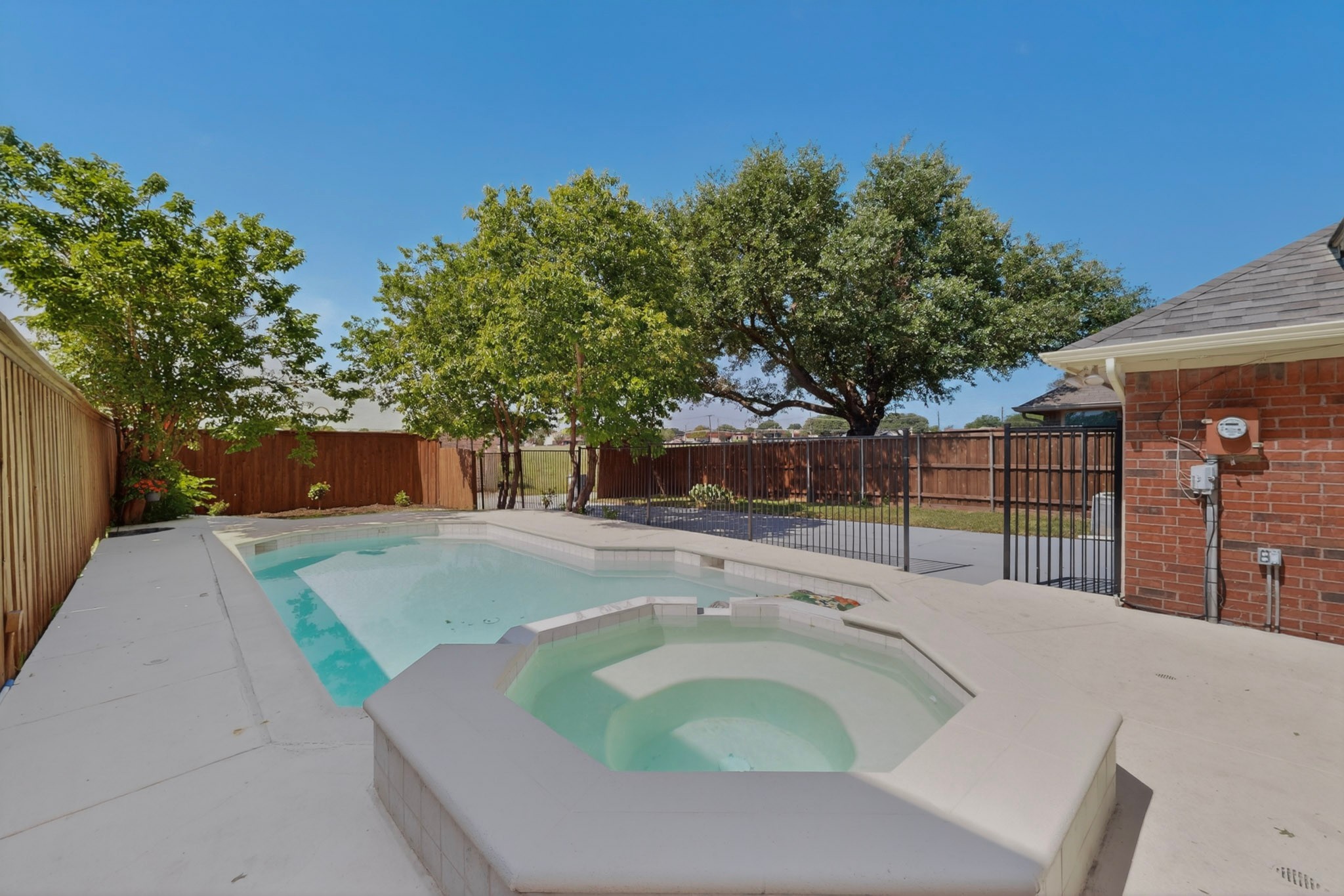 610 English Oak Drive Allen TX 75002