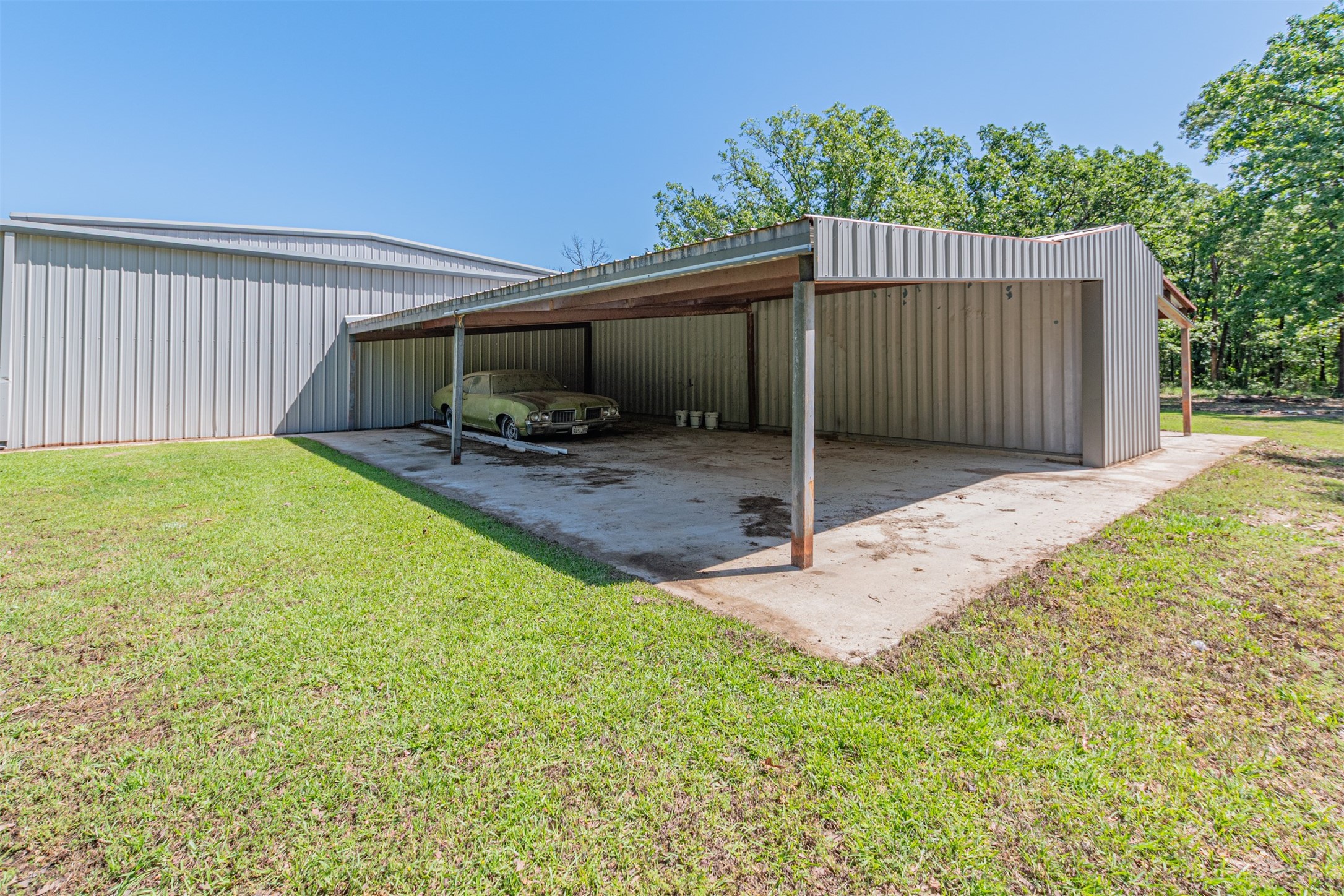 129 Rs County Road 2222 Emory TX 75440